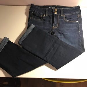 American Eagle Cropped Jeans